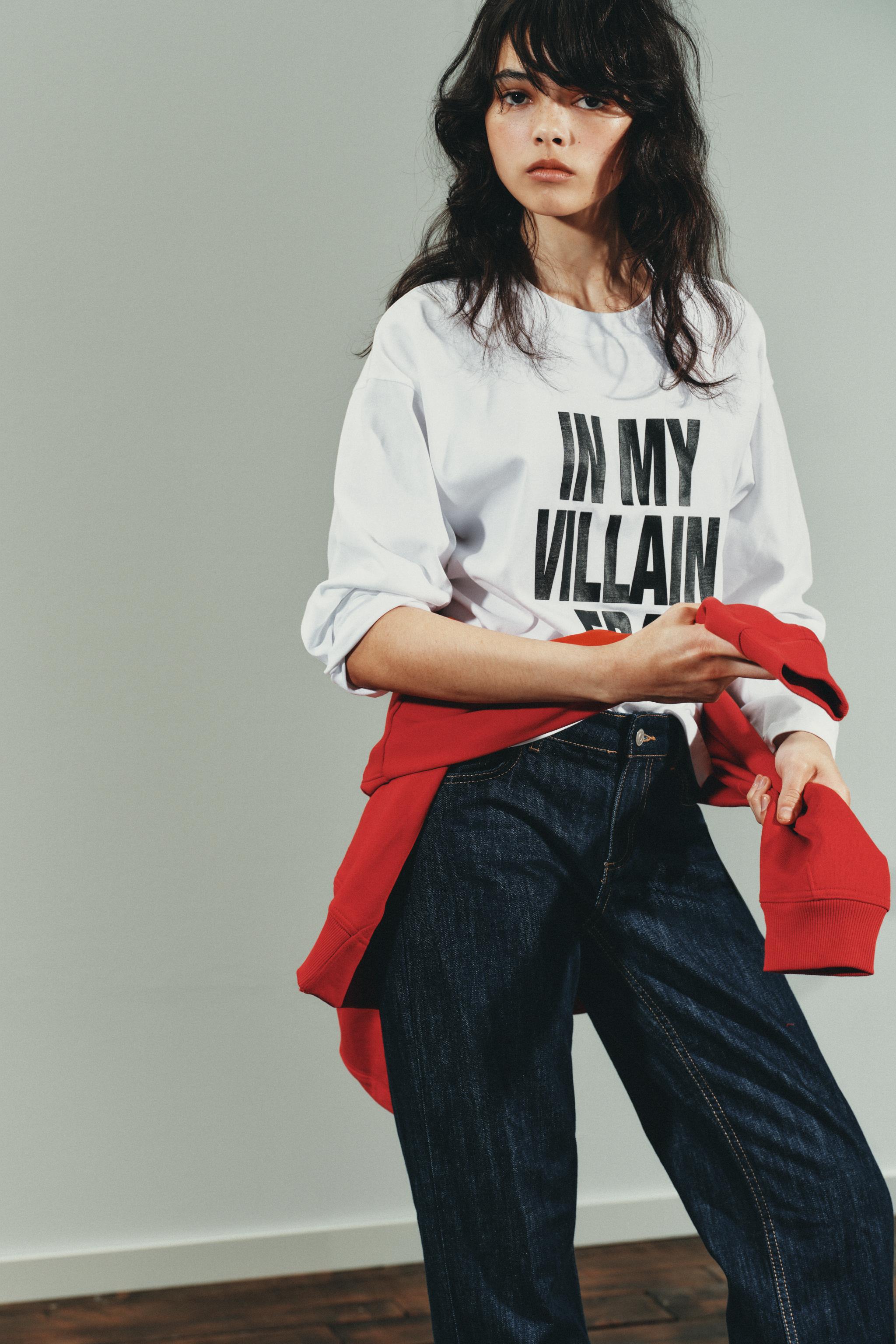 TEXT ©DISNEY T-SHIRT